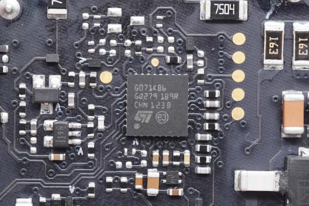 Teardown of Brand New Apple 140W USB-C GaN Charger-Chargerlab
