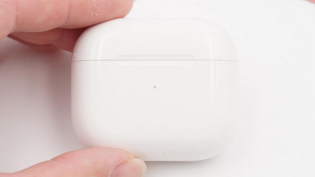 Teardown of AirPods 3 Charging Case-Chargerlab