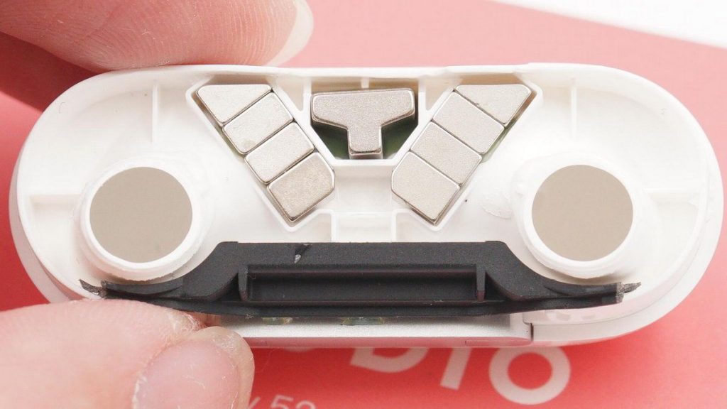 Teardown of AirPods 3 Charging Case-Chargerlab