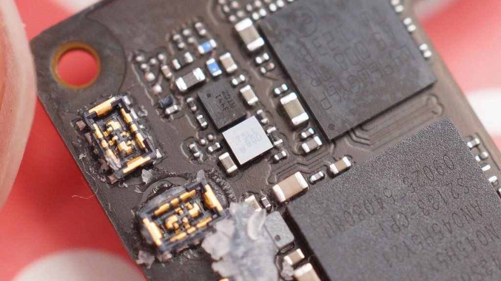 Teardown of AirPods 3 Charging Case-Chargerlab