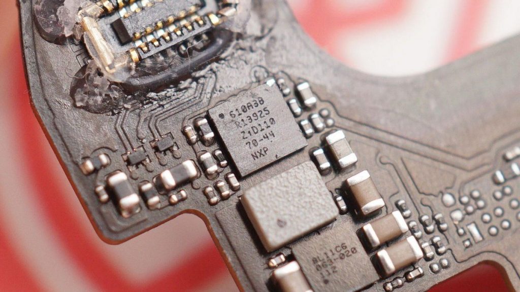 Teardown of AirPods 3 Charging Case-Chargerlab