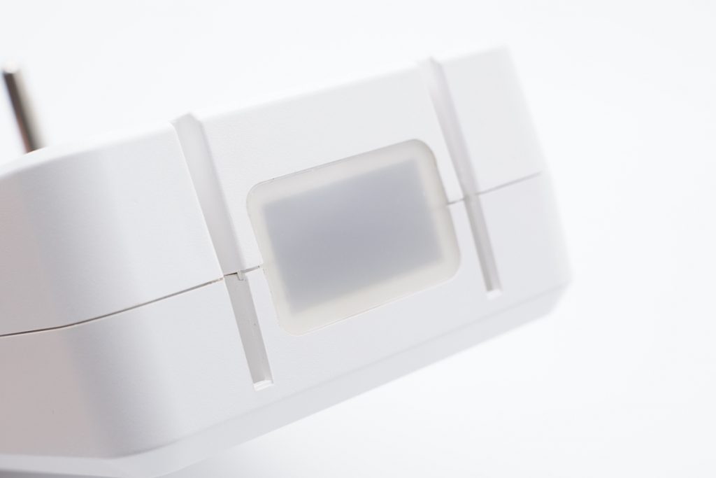 Teardown of ANZONTO 18W Socket Shelf (1A1C)-Chargerlab