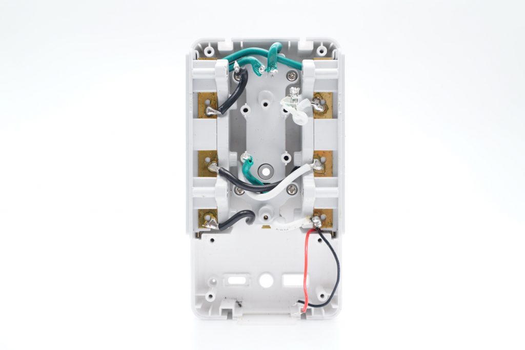 Teardown of ANZONTO 18W Socket Shelf (1A1C)-Chargerlab