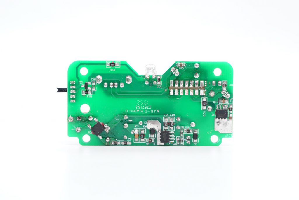 Teardown of ANZONTO 18W Socket Shelf (1A1C)-Chargerlab