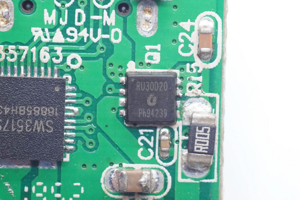 Teardown of ANZONTO 18W Socket Shelf (1A1C)-Chargerlab