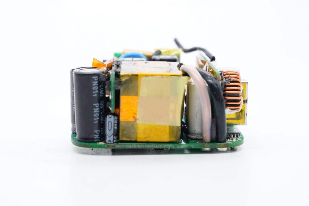 Teardown of Harman Kardon InfinityLAB 65W GaN Charger (ILINC65W)-Chargerlab