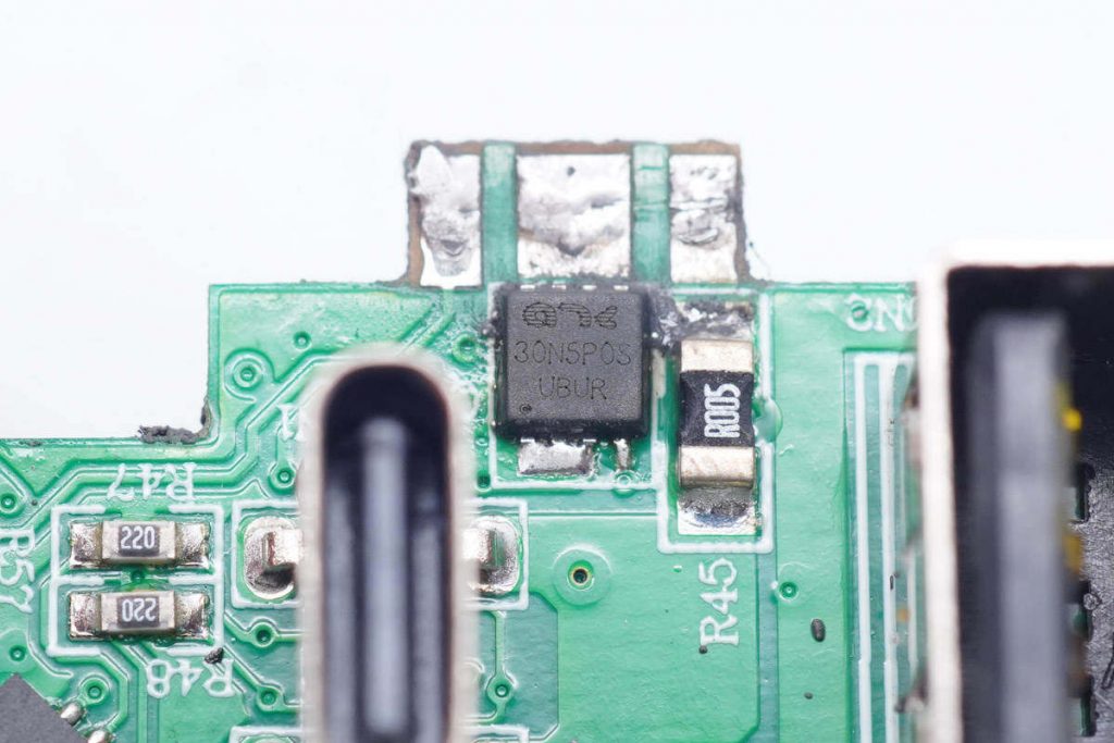 Teardown of Harman Kardon InfinityLAB 65W GaN Charger (ILINC65W)-Chargerlab