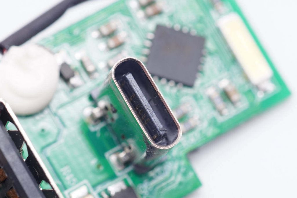 Teardown of Harman Kardon InfinityLAB 65W GaN Charger (ILINC65W)-Chargerlab