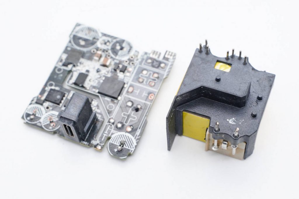 Teardown of Samsung 45W GaN Charger EP-T4510 (US Version)-Chargerlab