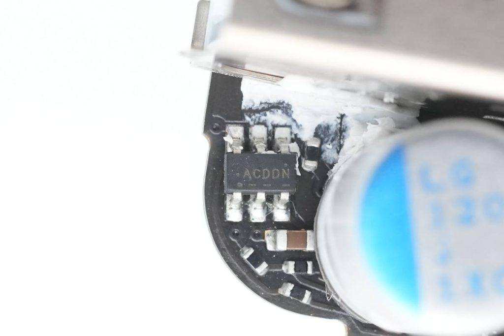 Teardown of Apple 12W USB-A Charger A2167-Chargerlab