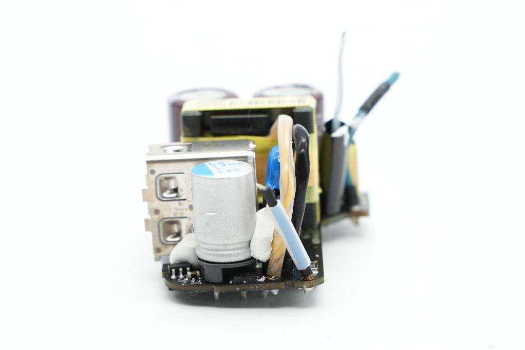 Teardown of Apple 12W USB-A Charger A2167-Chargerlab