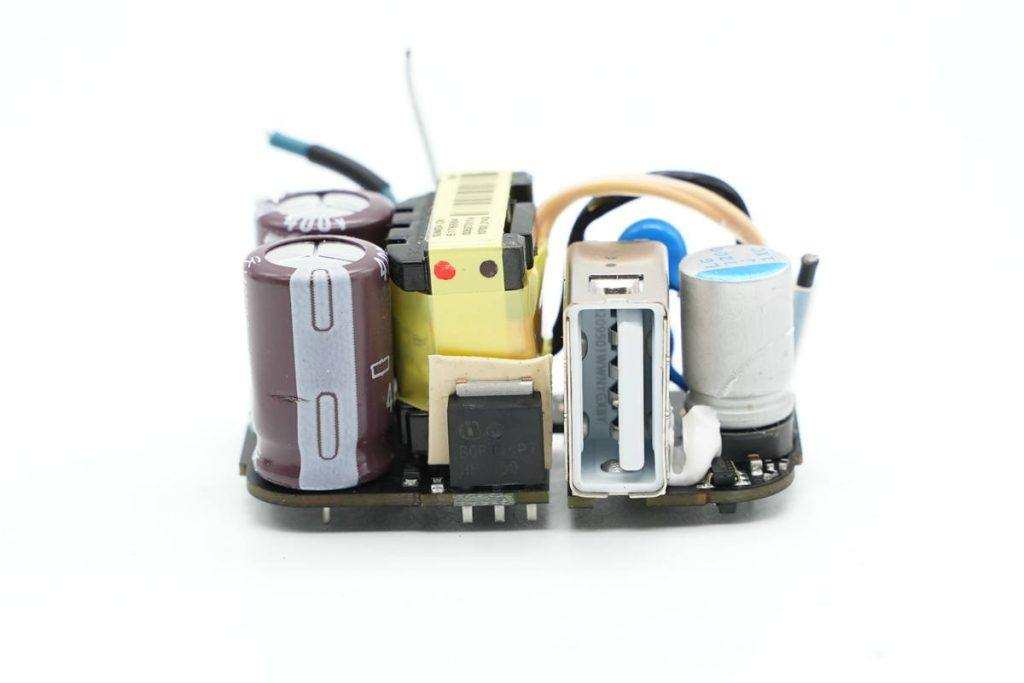 Teardown of Apple 12W USB-A Charger A2167-Chargerlab