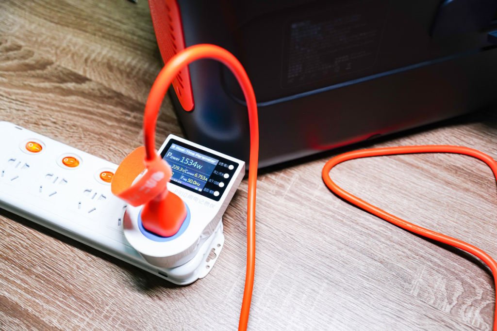 Review of Jackery 2200W Portable Power Station 2000 Pro (2160Wh Solar Generator)-Chargerlab