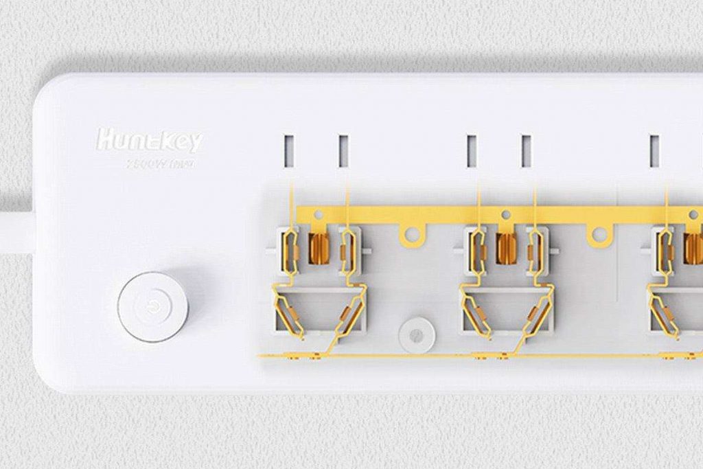 Huntkey Launches New SSH608C Power Strip with A One-handed Intelligent Control Plug-Chargerlab
