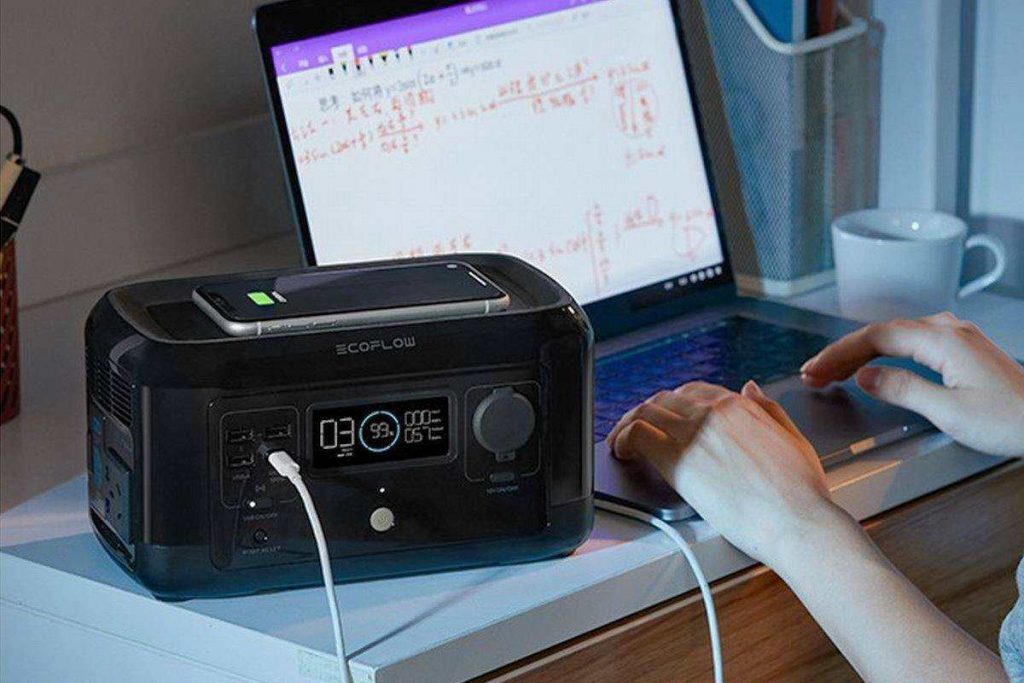 The New EcoFlow RIVER Mini Portable Power Station Makes Travel Easier-Chargerlab