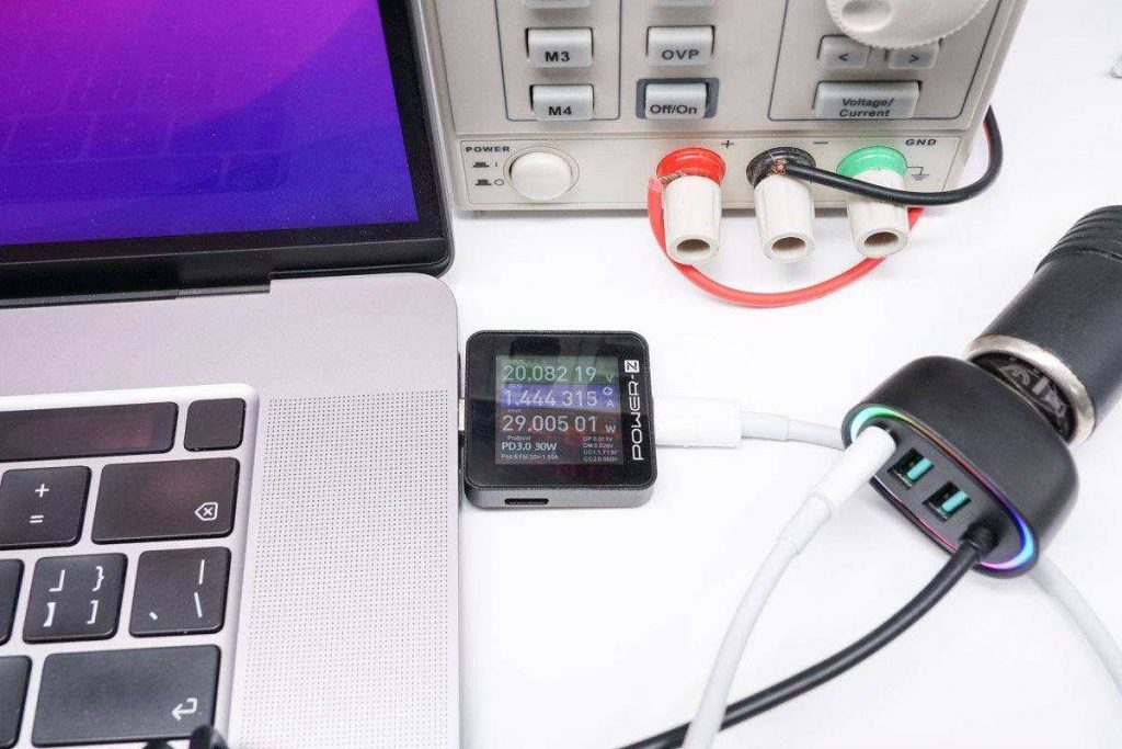The New JOYROOM Coiled Car Charger Adopts A Practical Spring Cable-Chargerlab