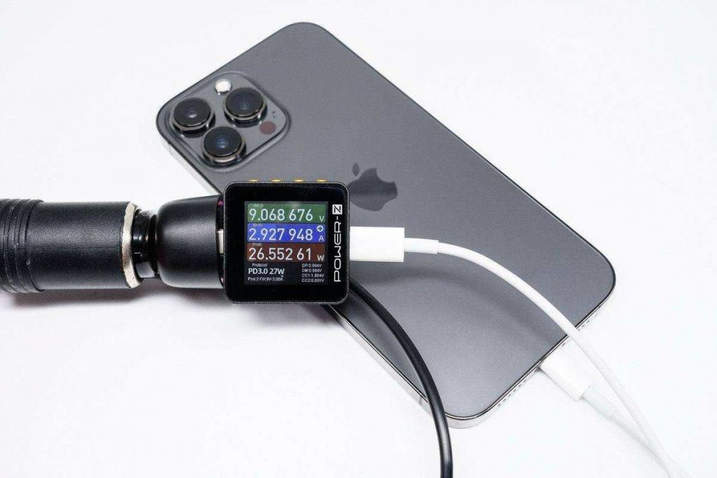 The New JOYROOM Coiled Car Charger Adopts A Practical Spring Cable-Chargerlab