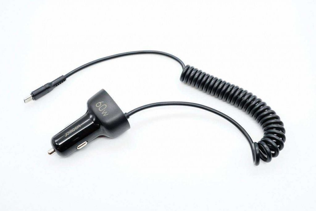 The New JOYROOM Coiled Car Charger Adopts A Practical Spring Cable-Chargerlab