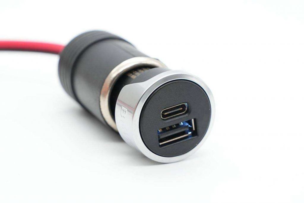 BMW Launches New Original Car Charger (PD2.0 Fast Charging)-Chargerlab