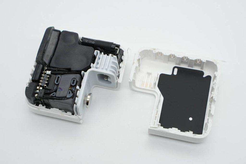 Teardown of Apple A2676 35W Charger (Dual USB-C Port Fast Charging)-Chargerlab