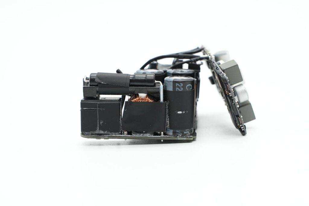Teardown of Apple A2676 35W Charger (Dual USB-C Port Fast Charging)-Chargerlab