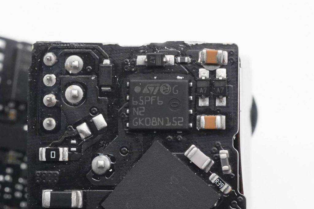 Teardown of Apple A2676 35W Charger (Dual USB-C Port Fast Charging)-Chargerlab