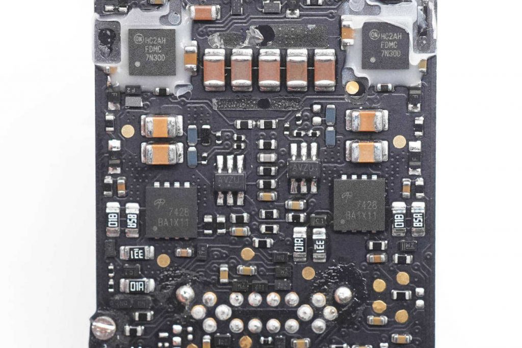 Teardown of Apple A2676 35W Charger (Dual USB-C Port Fast Charging)-Chargerlab