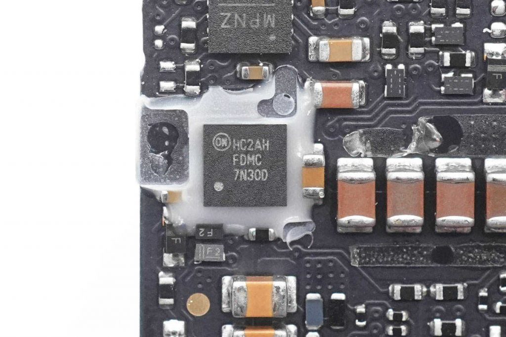 Teardown of Apple A2676 35W Charger (Dual USB-C Port Fast Charging)-Chargerlab