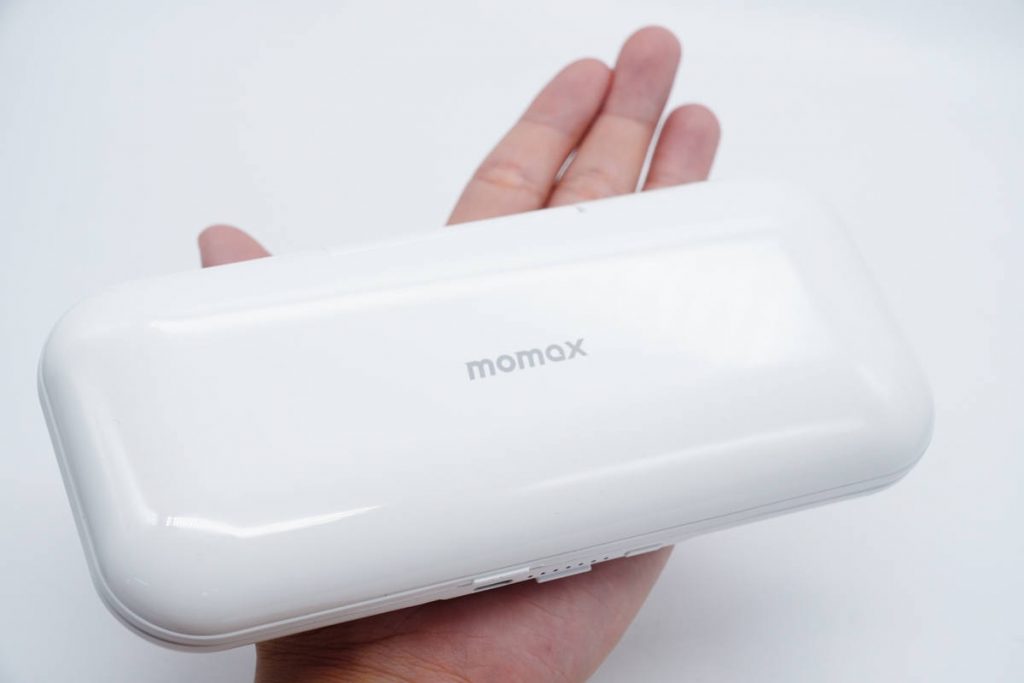 Review of MOMAX Airbox Charging Station(A Foldable Power Bank)-Chargerlab