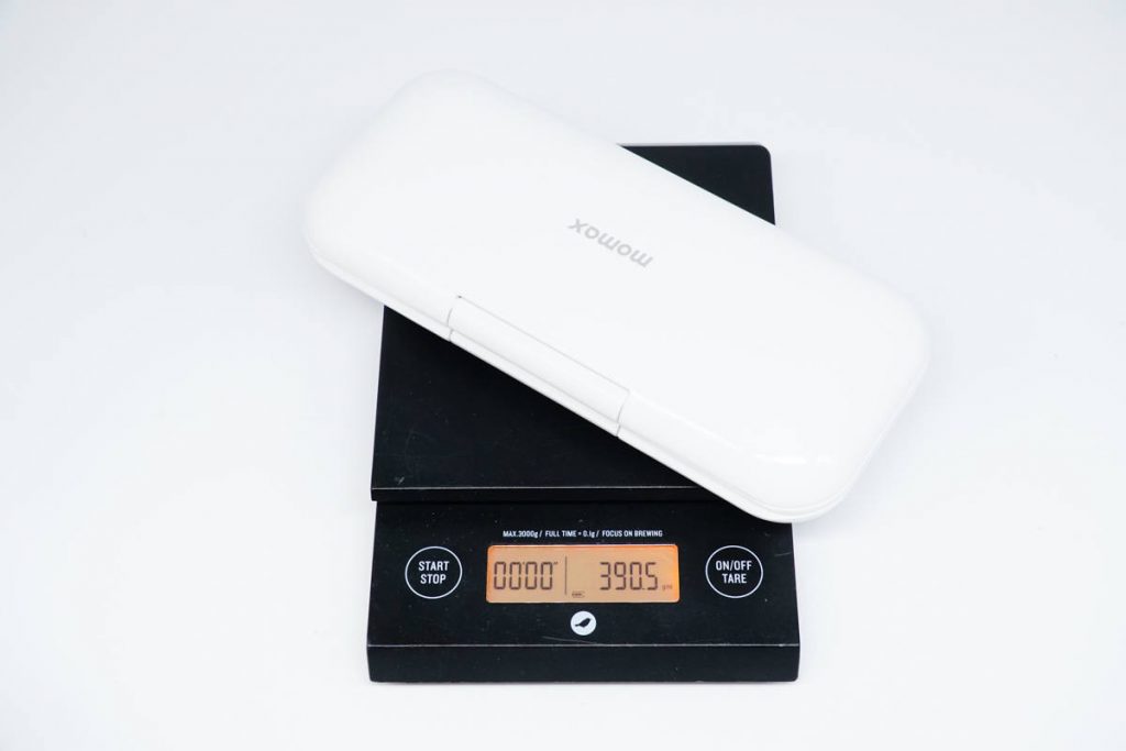 Review of MOMAX Airbox Charging Station(A Foldable Power Bank)-Chargerlab