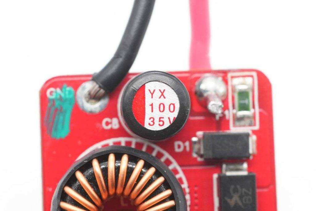 Teardown of Mercedes-Benz V-CLASS Original 36W Charger-Chargerlab