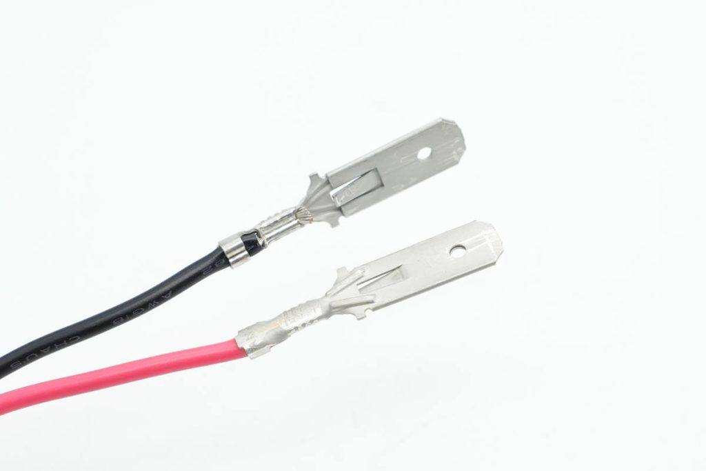 Teardown of Mercedes-Benz V-CLASS Original 36W Charger-Chargerlab