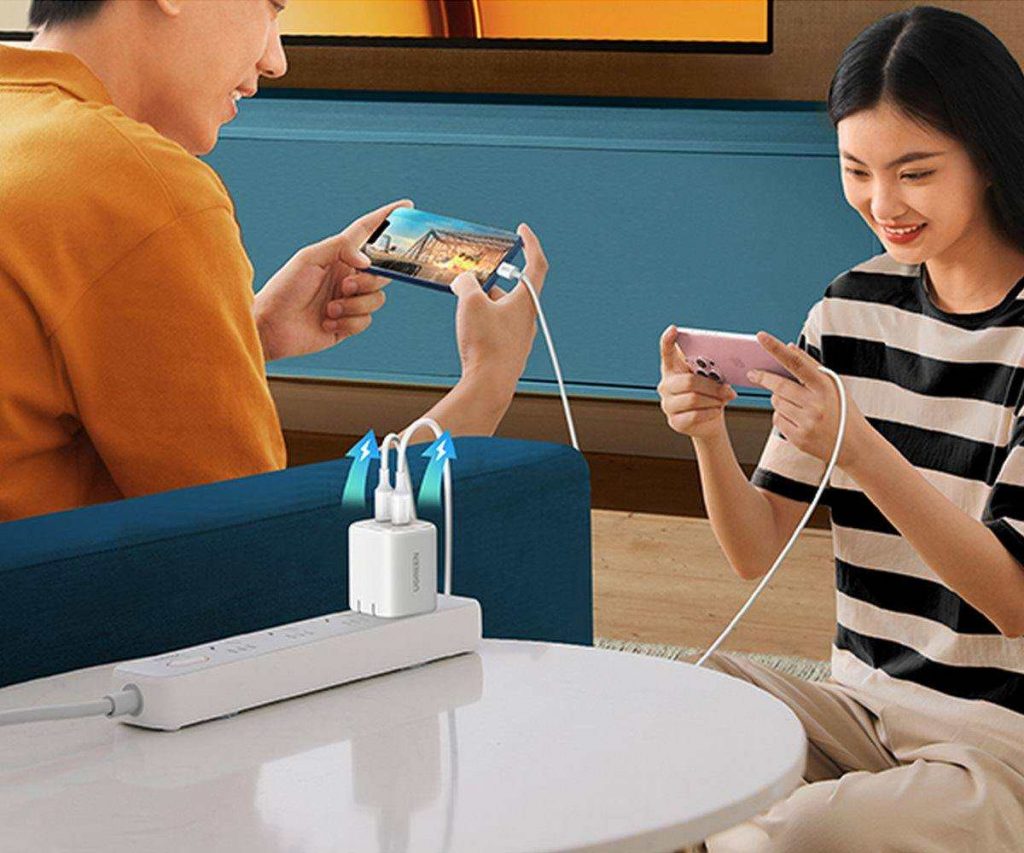 UGREEN Launches The New 45W Dual-port GaN Charger (Simultaneous Fast Charging for Dual iPhones)-Chargerlab