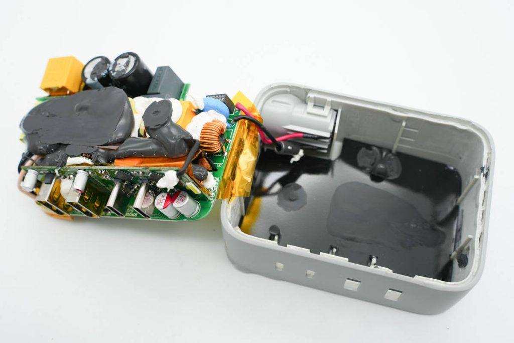 Teardown of InfinityLab ILINC 100W 2A2C GaN Charger-Chargerlab