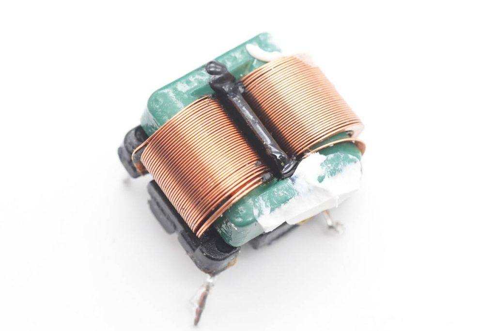 Teardown of InfinityLab ILINC 100W 2A2C GaN Charger-Chargerlab