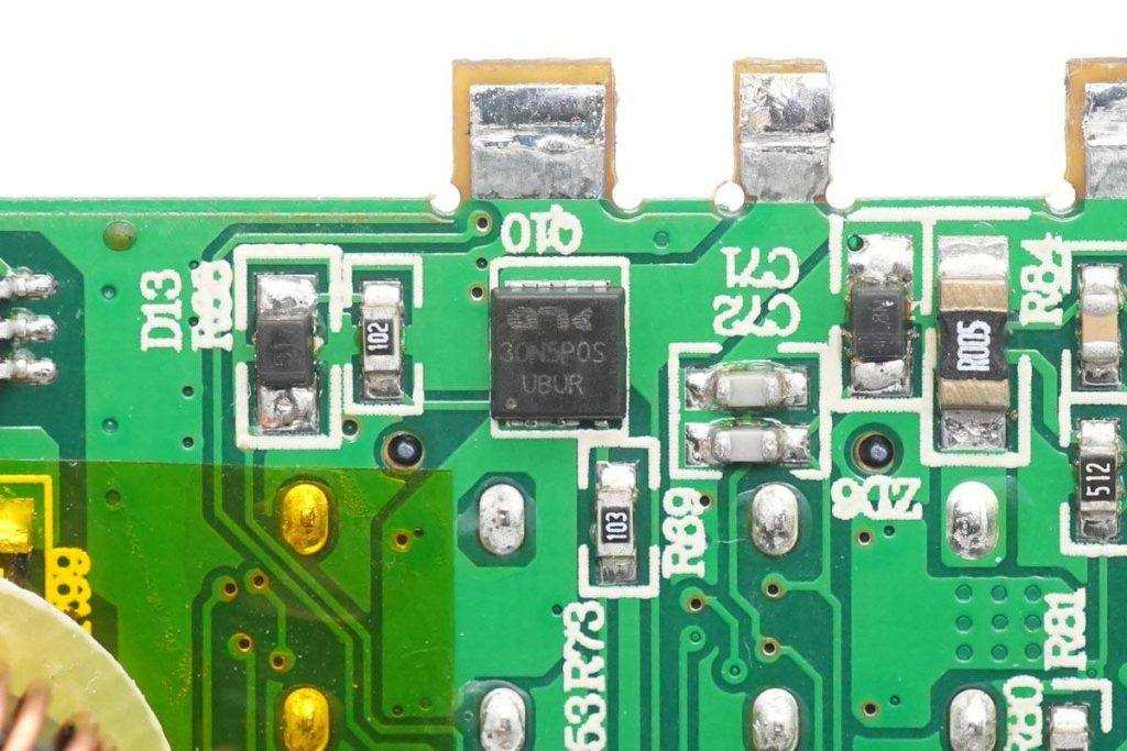 Teardown of InfinityLab ILINC 100W 2A2C GaN Charger-Chargerlab