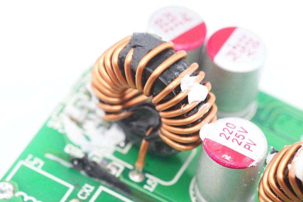 Teardown of InfinityLab ILINC 100W 2A2C GaN Charger-Chargerlab