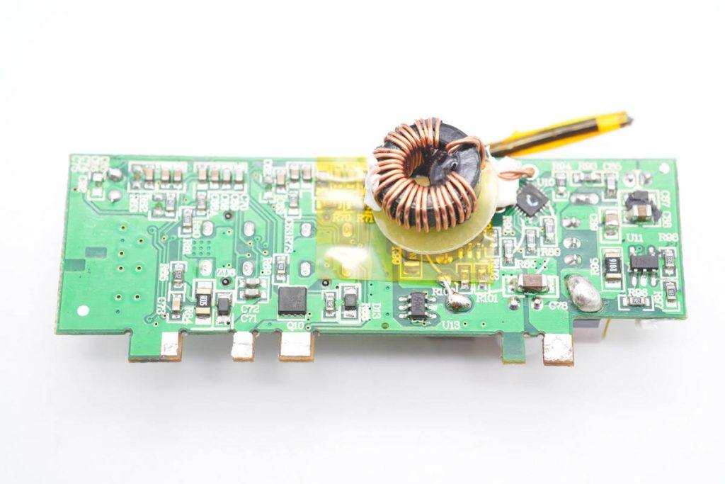 Teardown of InfinityLab ILINC 100W 2A2C GaN Charger-Chargerlab