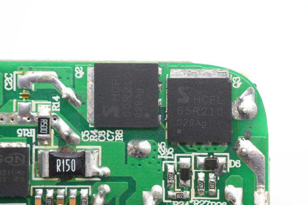 Teardown of InfinityLab ILINC 100W 2A2C GaN Charger-Chargerlab