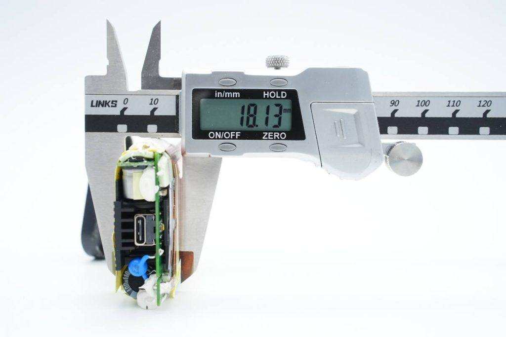 Teardown of DELL 60W USB-C Charger DA60NM200-Chargerlab