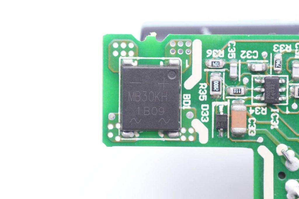 Teardown of DELL 60W USB-C Charger DA60NM200-Chargerlab