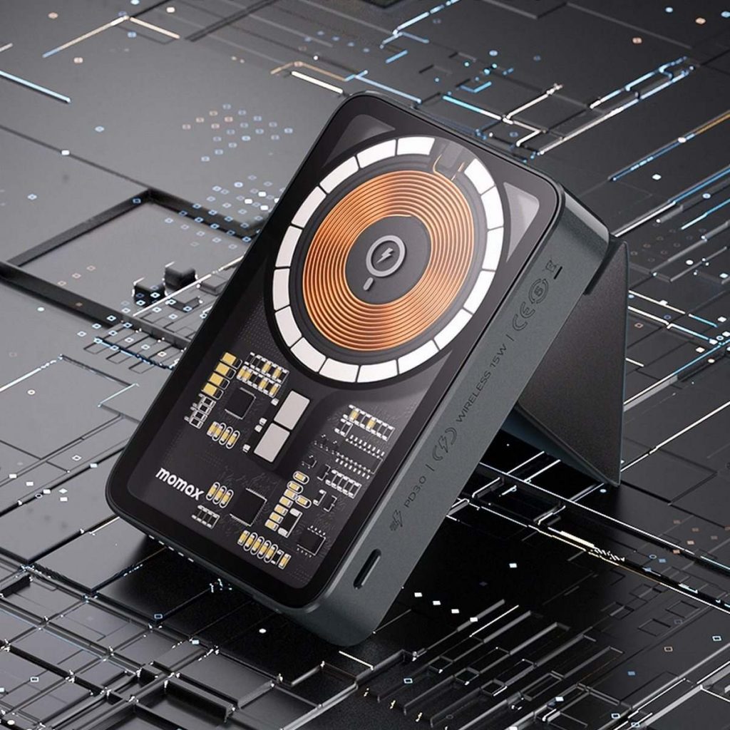 10000mAh Power Bank丨 MOMAX Released Upgraded Magnetic Wireless Battery Pack with Stand-Chargerlab