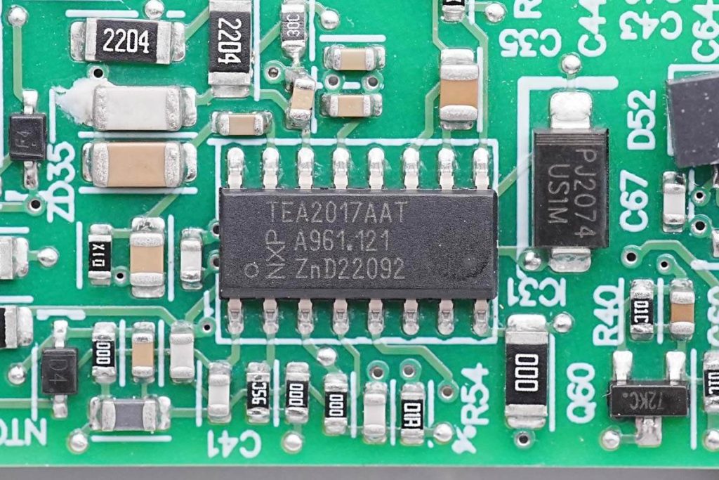 Teardown of Razer Blade 280W GaN Power Adapter (RC30-042)-Chargerlab