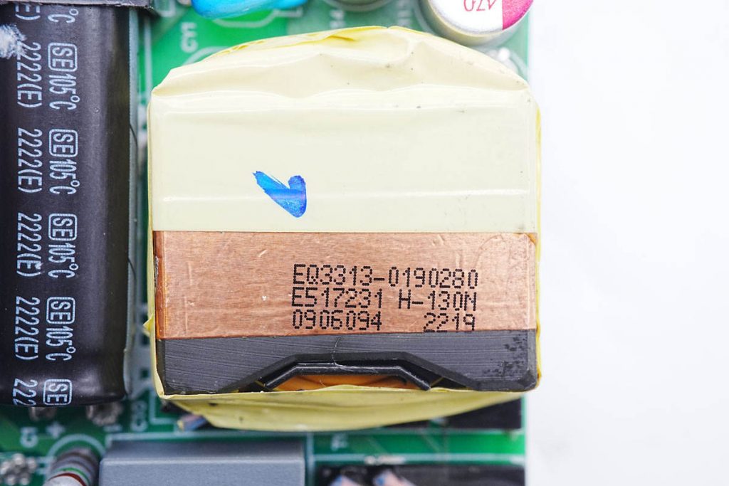 Teardown of Razer Blade 280W GaN Power Adapter (RC30-042)-Chargerlab