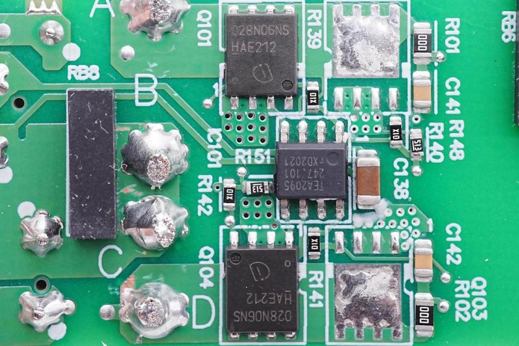 Teardown of Razer Blade 280W GaN Power Adapter (RC30-042)-Chargerlab
