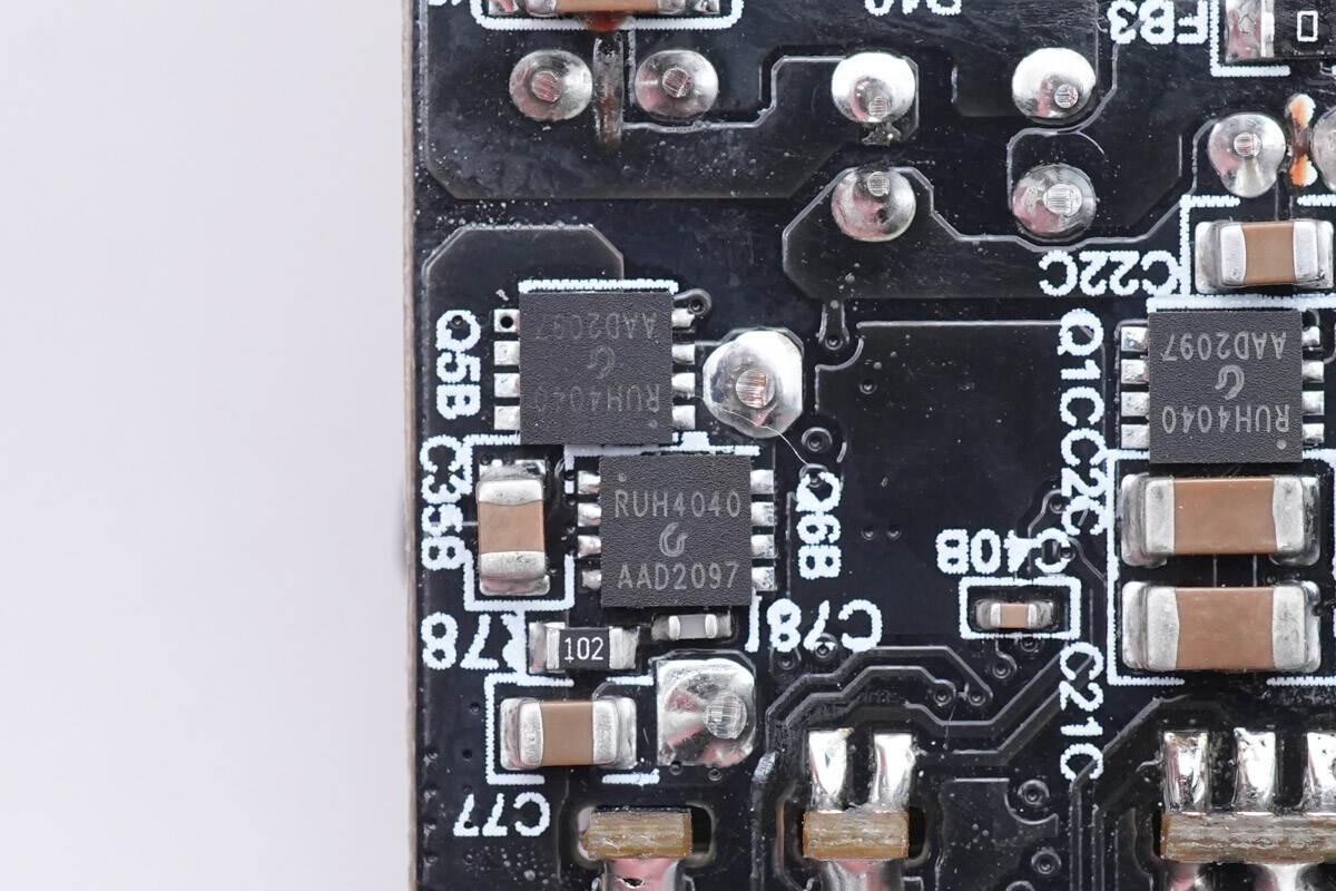 Teardown of Baseus 140W PD3.1 GaN Charger-Chargerlab