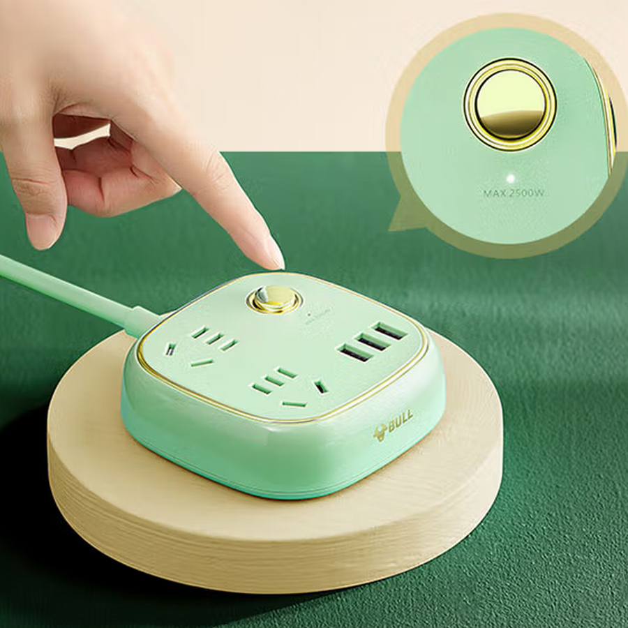 Classic Design | Bull Launched Retro Power Strip-Chargerlab