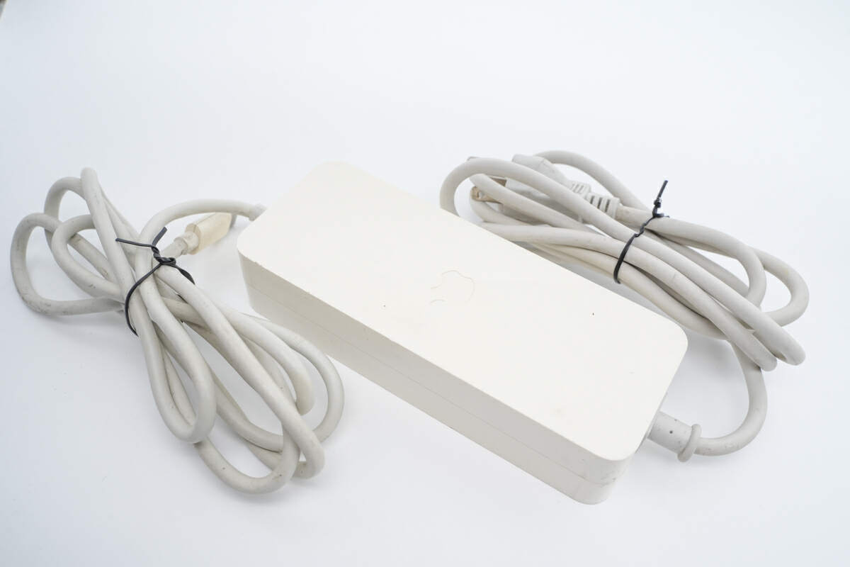 White AC Power Cord (5ft) For Mac Mini A1347 & AirPort Time Capsule (2010-2014) - Open Box