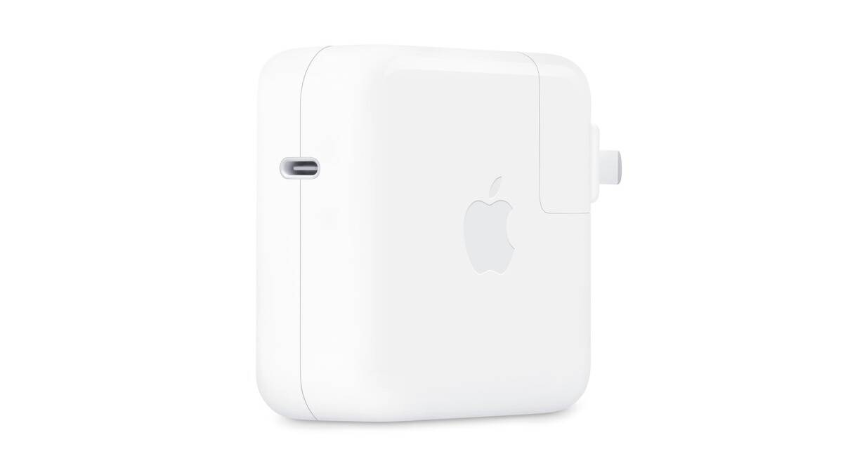 Apple 30W USB-C Power Adapter A1882 With USB-C Type-C Charge Cable