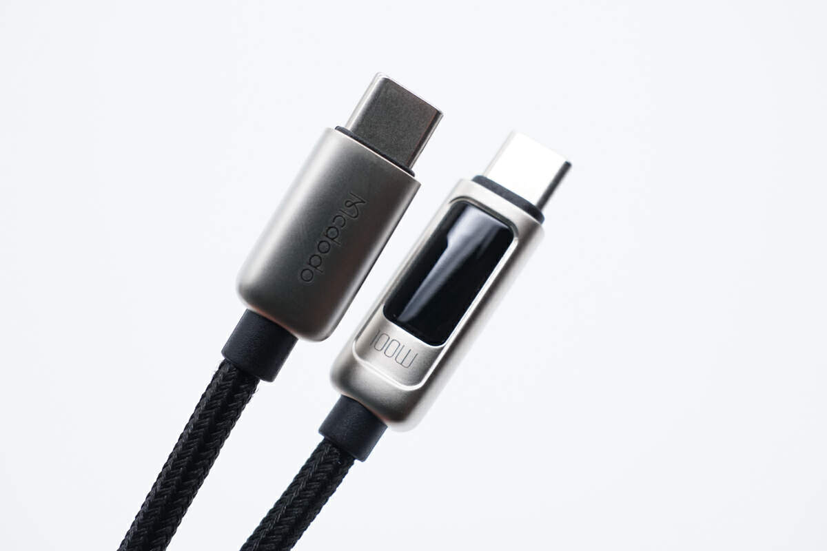 Review of Mcdodo 100W Dual USB-C Fast Charging Cable with LED Display-Chargerlab